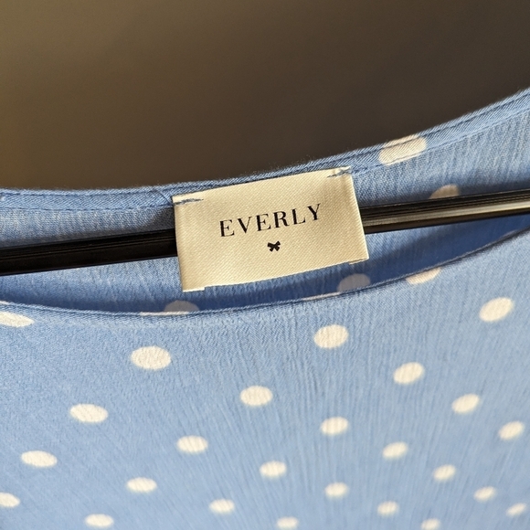 Anthropologie Everly blue polka dot blouse - Picture 4 of 5